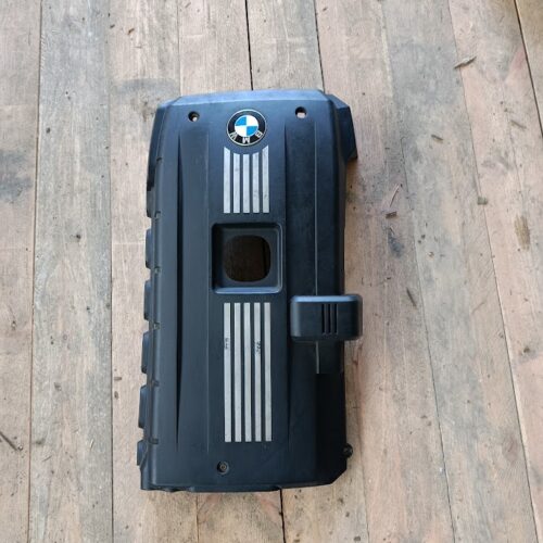Bmw E60 E90 mator qapağı