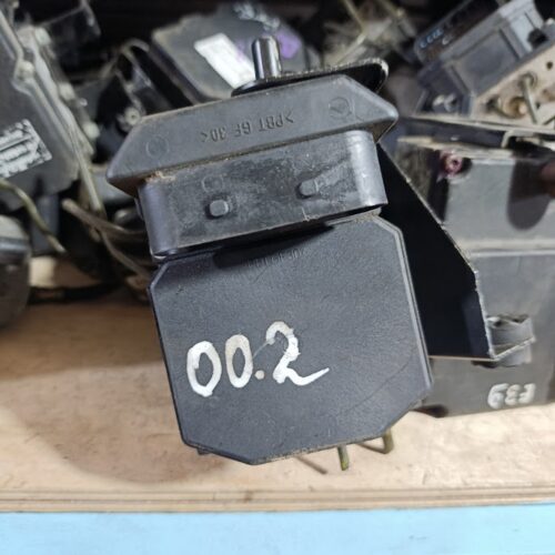 Bmw E39 ABS blok 002