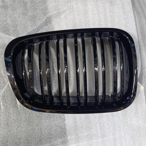 Bmw e46 radiator barmaqlığı do rest